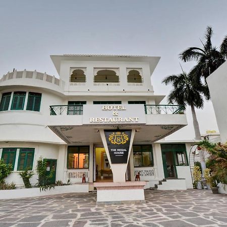 Treebo The Regal House, Near Fateh Sagar Lake Ουνταϊπούρ Εξωτερικό φωτογραφία